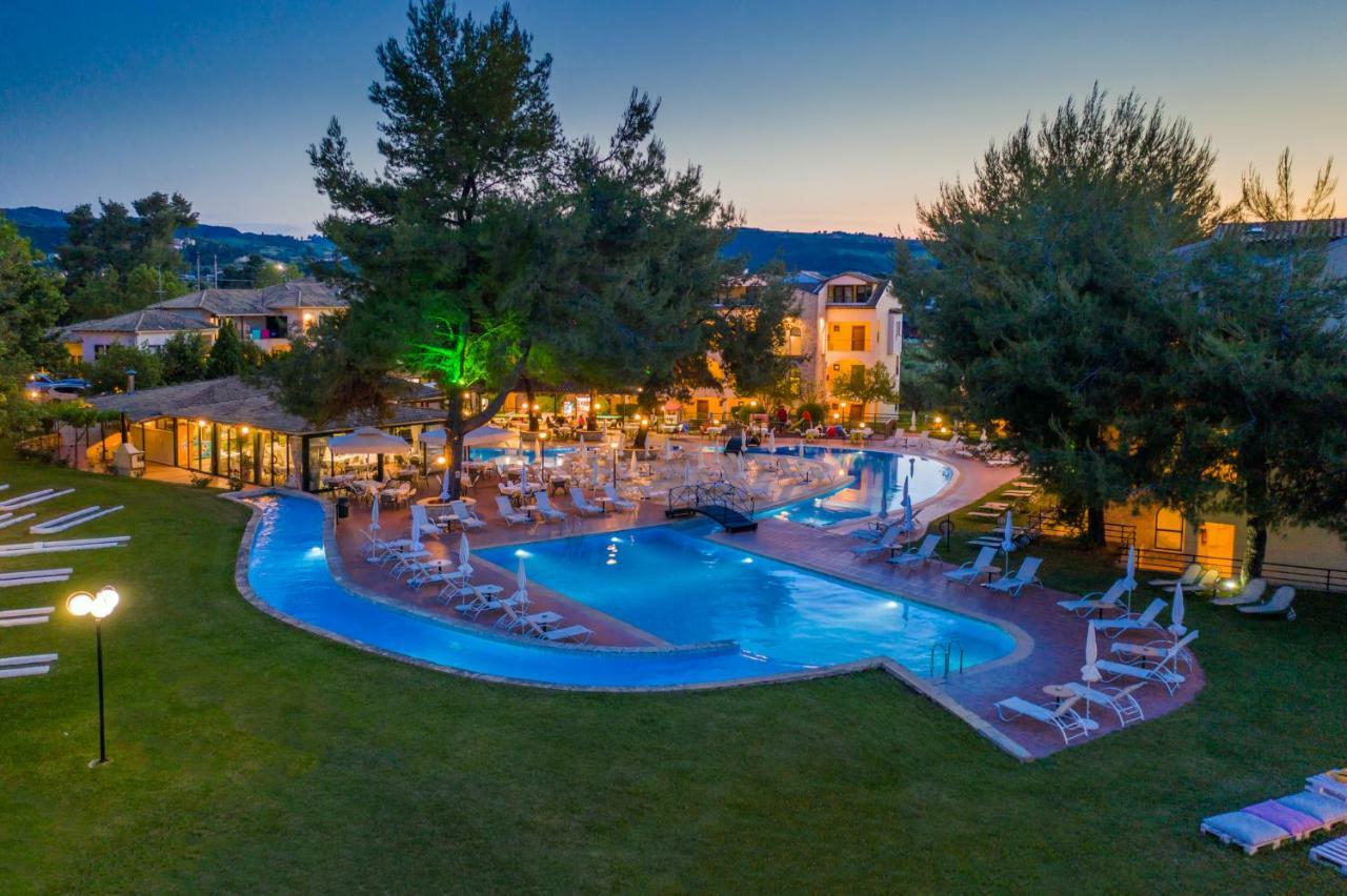 Lesse Hotel Chalkidiki Exterior photo